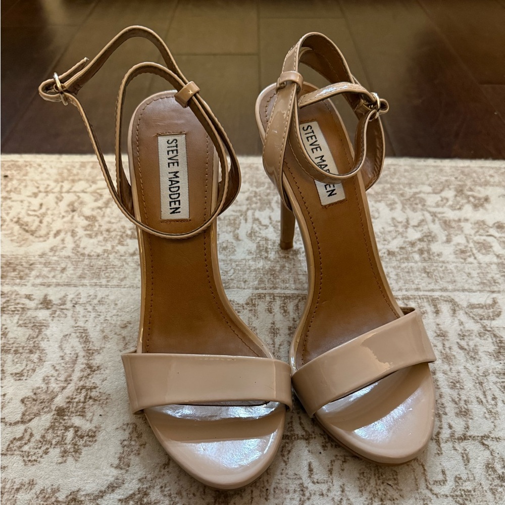 STEVE MADDEN HEELED SANDALS 7.5